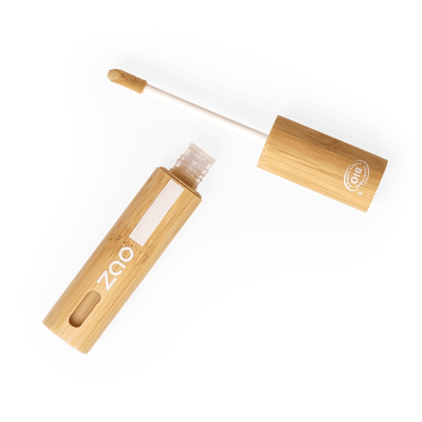 corrector fluido vegano Radiance 882
